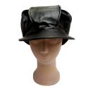 Grosse casquette noire de biker en cuir